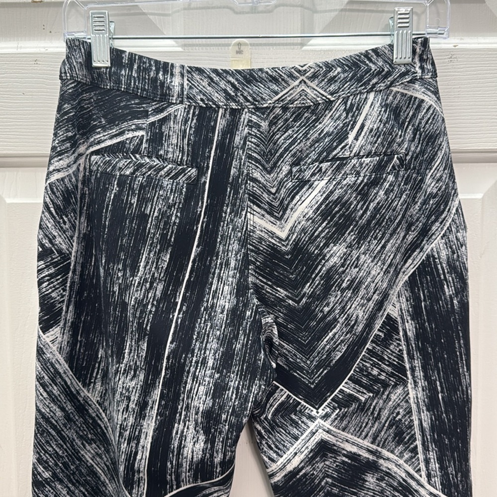 LULULEMON Namaskar II Jogger Pants Heat Wave White Black - Picture 6 of 6